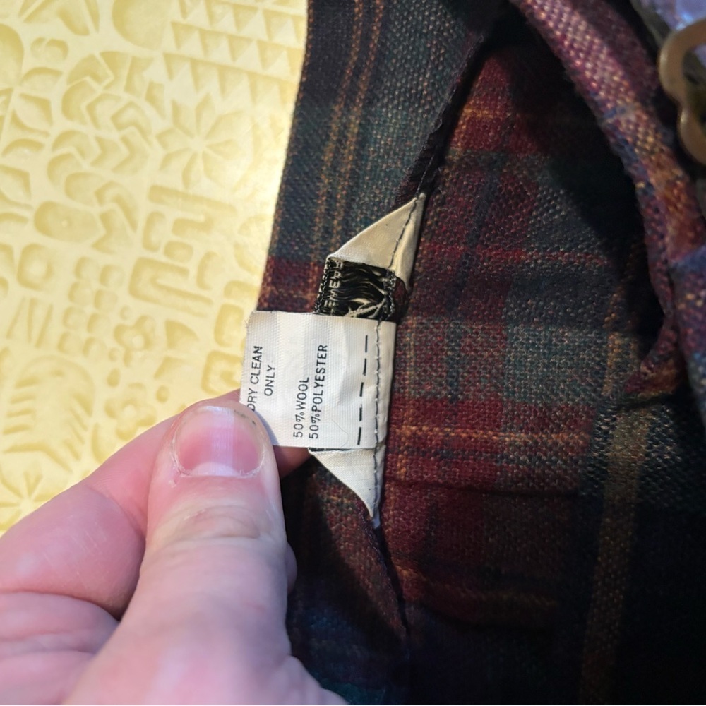 Vintage Plaid Pleated Skirt/ Kilt - Picture 7 of 9